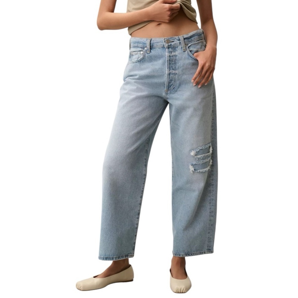 NWTโS Citizens of Humanity Cascade Wide Leg Pina Baggy Crop Light Wash Jeanโs
